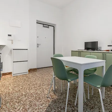 Frapolli 40 Elegant * Milan